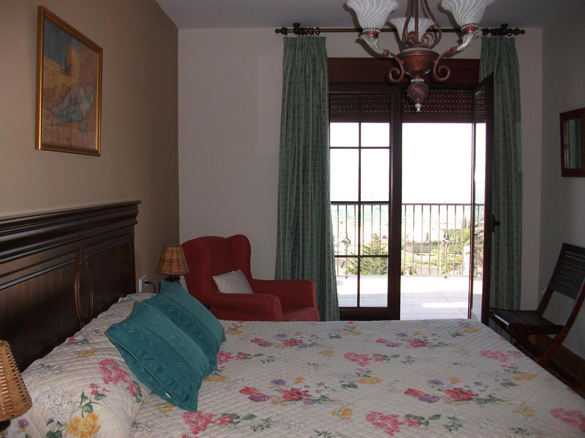 Hotel Los Rebites Уэтор-Вега Экстерьер фото